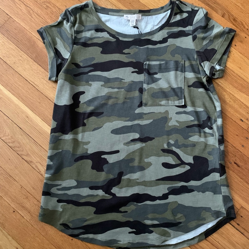 Cap sleeve camouflage tee